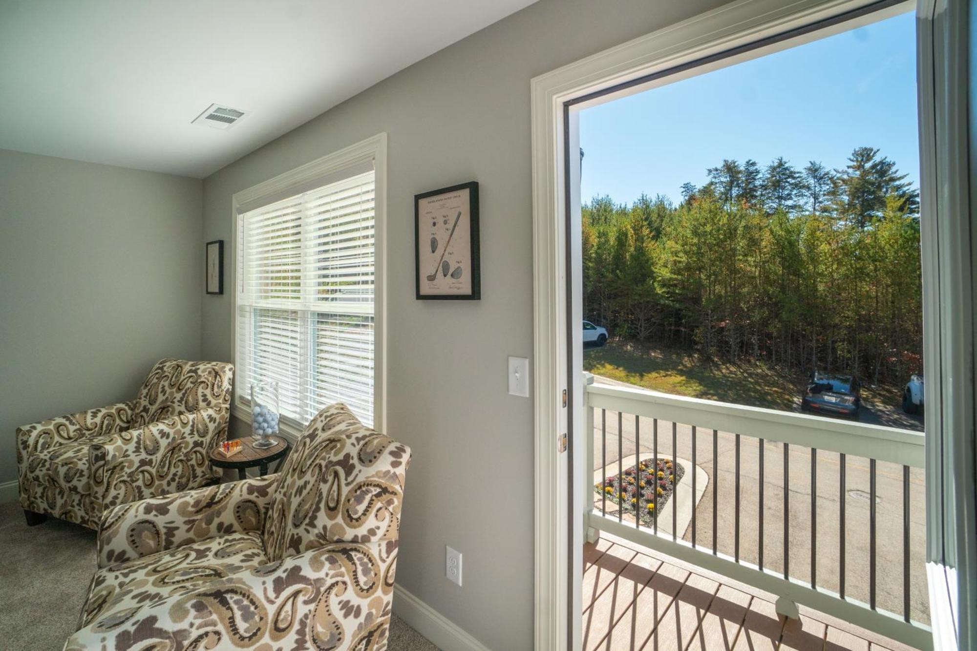 Par-Tee Haus I- Game Room & Hot Tub-Walk To Helen Bagian luar foto